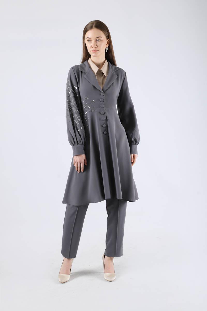 Arms and Front Stones Double Suit Gray