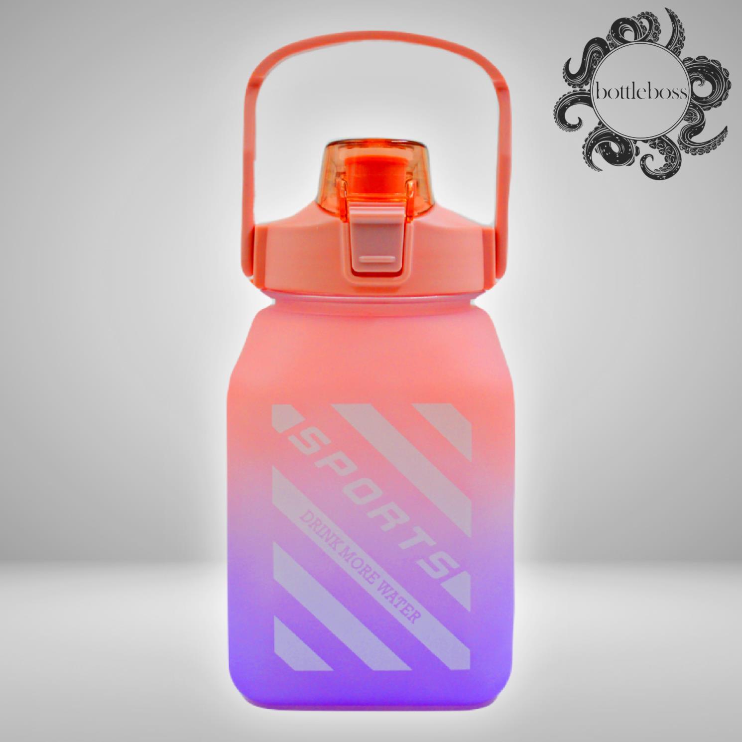 BottleBossBottleBoss Kare Spor Model Taşıma Askılı Pipetli Motivasyon Matarası 1,5 Litre Sticker HEDİYELİ Pembe