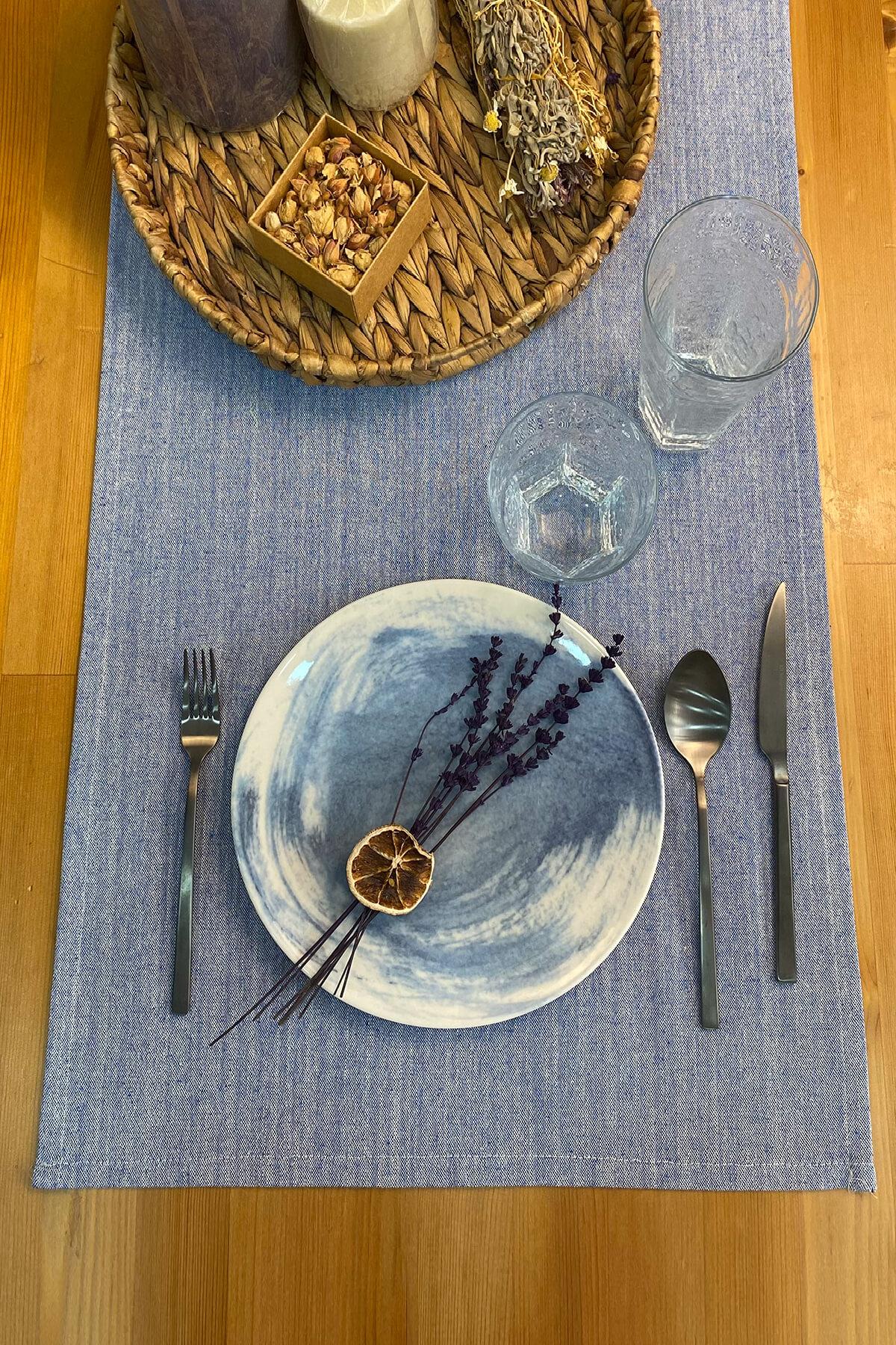 Düz Runner Mavi Masa ÖrtüsüMarkaev