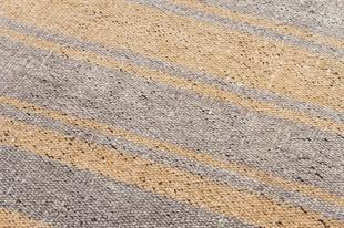 GENELEKSEL EL DOKUMA AÇİK KAHVERENGİ ÇİZGİLİ DESEN YÜN KİLİM