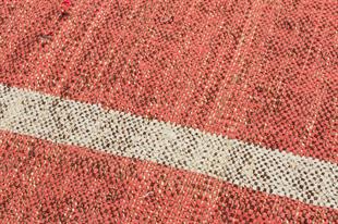 GERÇEK EL DOKUMA MERCAN RENGİ KİLİM PASPAS