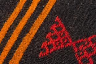 SİYAH RENGİ EL DOKUMA KEÇİ KILI KİLİM  PASPAS