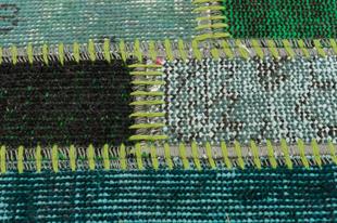 GENELEKSEL EL DOKUMA YEŞİL RENGİ PATCHWORK HALI PASPAS