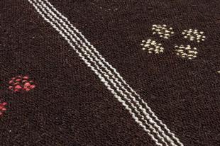 SİYAH RENGİ KEÇİ KILI DOKUMA KİLİM PASPAS