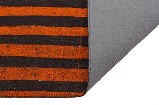 GENELEKSEL EL DOKUMA TURUNCU SİYAH RENGİ KEÇİ KILI YÜN KİLİM