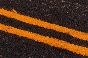 Siyah Rengi Turuncu Çizgili El Dokuma Kilim Paspas