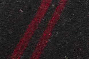 GELENEKSEL EL DOKUMA KIRMIZI TURUNCU RENGİ ÇİZGİLİ DESEN KEÇİ KILI KİLİM PASPAS