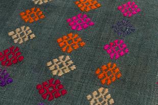 GERÇEK EL DOKUMA YEŞİL ÇİÇEKLİ DESEN KİLİM PASPAS