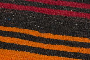 TURUNCU SİYAH RENGİ ANADOLU KİLİM PASPAS