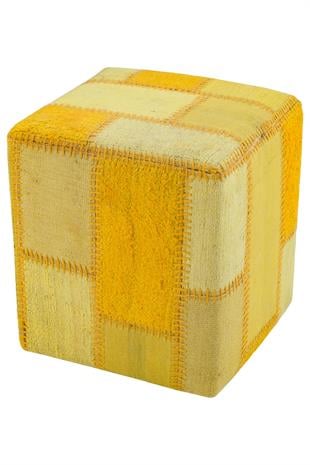 SARI RENKLI KİLİMDEN ÜRETİLMİŞ PUF 35X40 CM