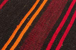 GENELEKSEL EL DOKUMA TURUNCU KIRMIZI RENGİ ÇİZGİLİ DESENLİ KİLİM