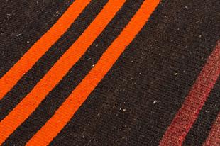 Turuncu Beyaz Rengi Keçi Kılı El Dokuma Yün Kilim