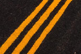 GENELEKSEL EL DOKUMA SARİ KIRMIZI RENGİ ÇİZGİLİ DESEN KİLİM