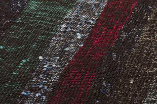 GERÇEK EL DOKUMA ÇOK RENKLİ DESEN KEÇİ KILI YÜN KİLİMİ