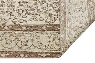 EŞSİZ EL DOKUMA KAHVERENGİ ÇİÇEKLİ BEJ YÜN HALISI