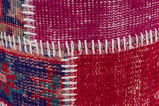 RENKLİ EL DOKUMA ÇİÇEKLİ DESEN PATCHWORK PUF