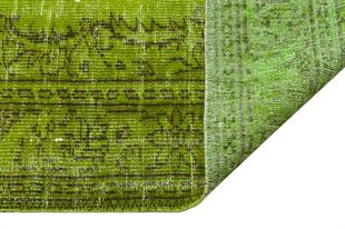 EŞSİZ EL DOKUMA FİSTİK YEŞİL SİYAH GÖBEKLİ DESEN YÜN VİNTAGE HALISI