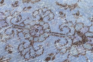 GENELEKSEL EL DOKUMA AÇİK MAVİ RENGİ ÇİÇEKLİ DESENLİ VİNTAGE HALI