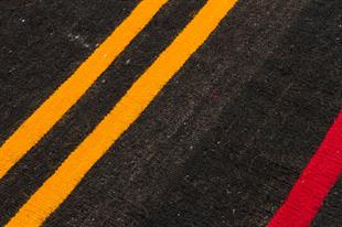 SARİ KIRMIZI RENGİ ÇİZGİLİ DESEN EL DOKUMA ANADOLU KİLİM