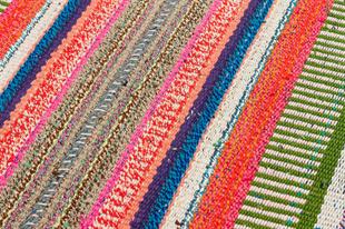 GERÇEK EL DOKUMA ÇOK RENKLİANADOLU KİLİMİ