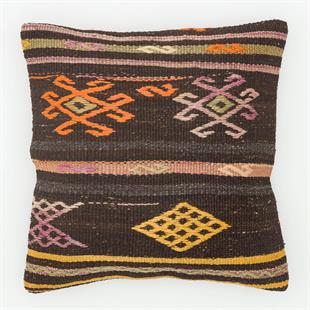 SARI RENKLİ ÇİÇEKLER TASARIM SİYAH VİNTAGE YASTIK KILIFI