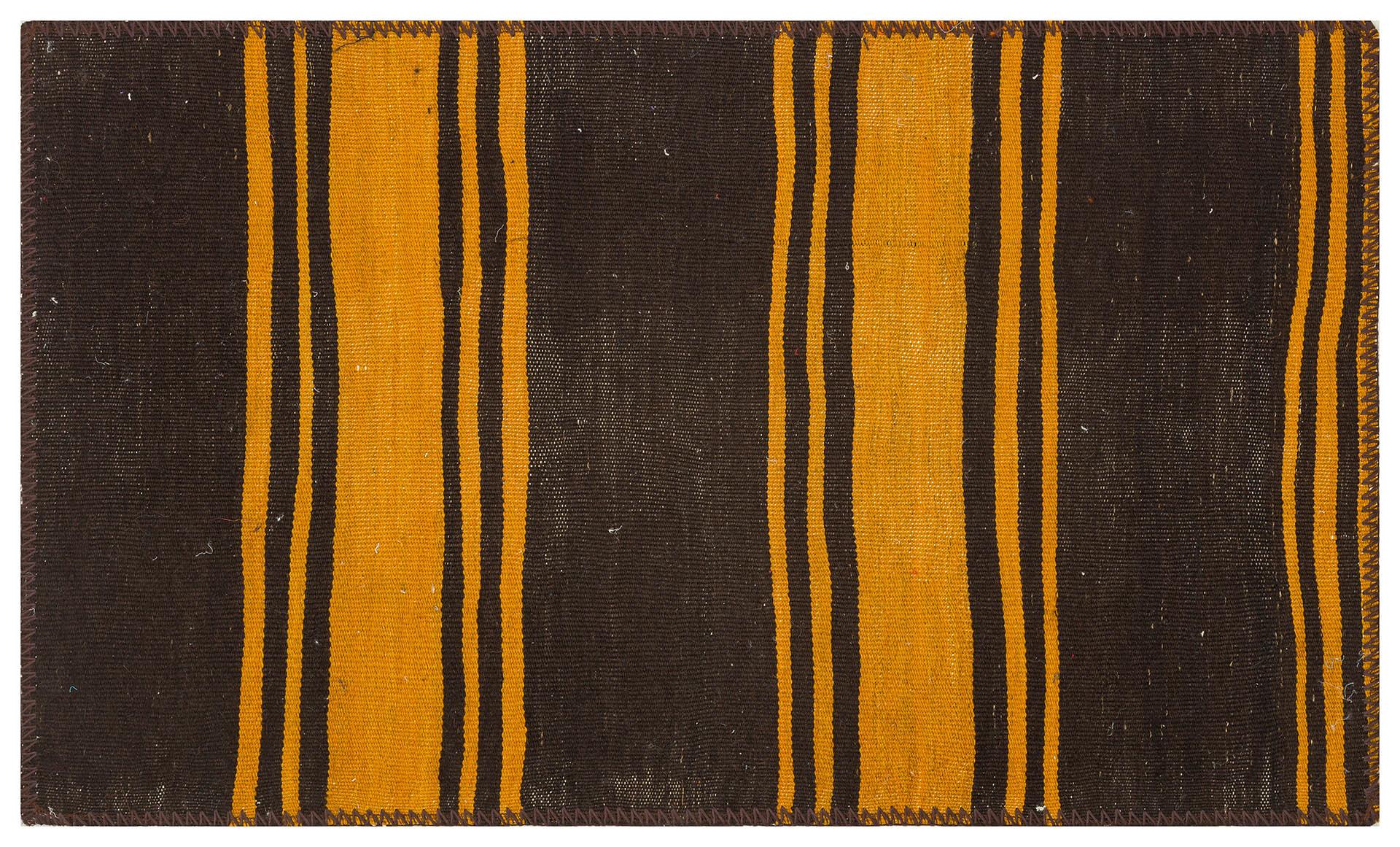 SİYAH SARİ RENGİ KEÇİ KİLİ KİLİM PASPAS