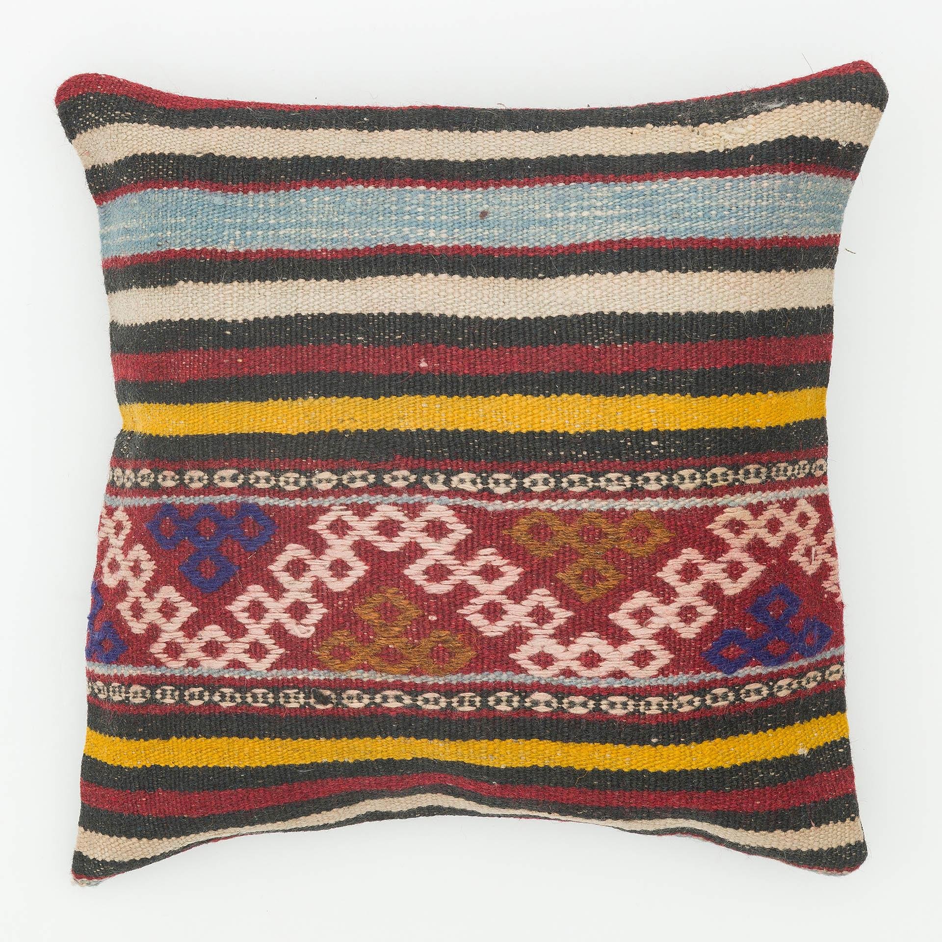 SARI ÇİÇEKLİ EL DOKUMA YASTIK KILIFI