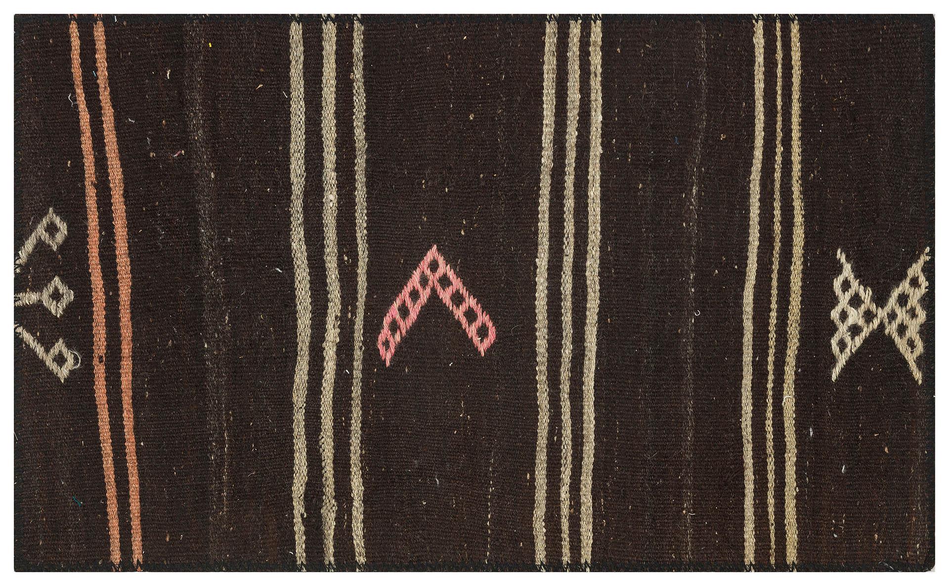 BEJ SİYAH RENGİ KEÇİ KİLİM PASPAS