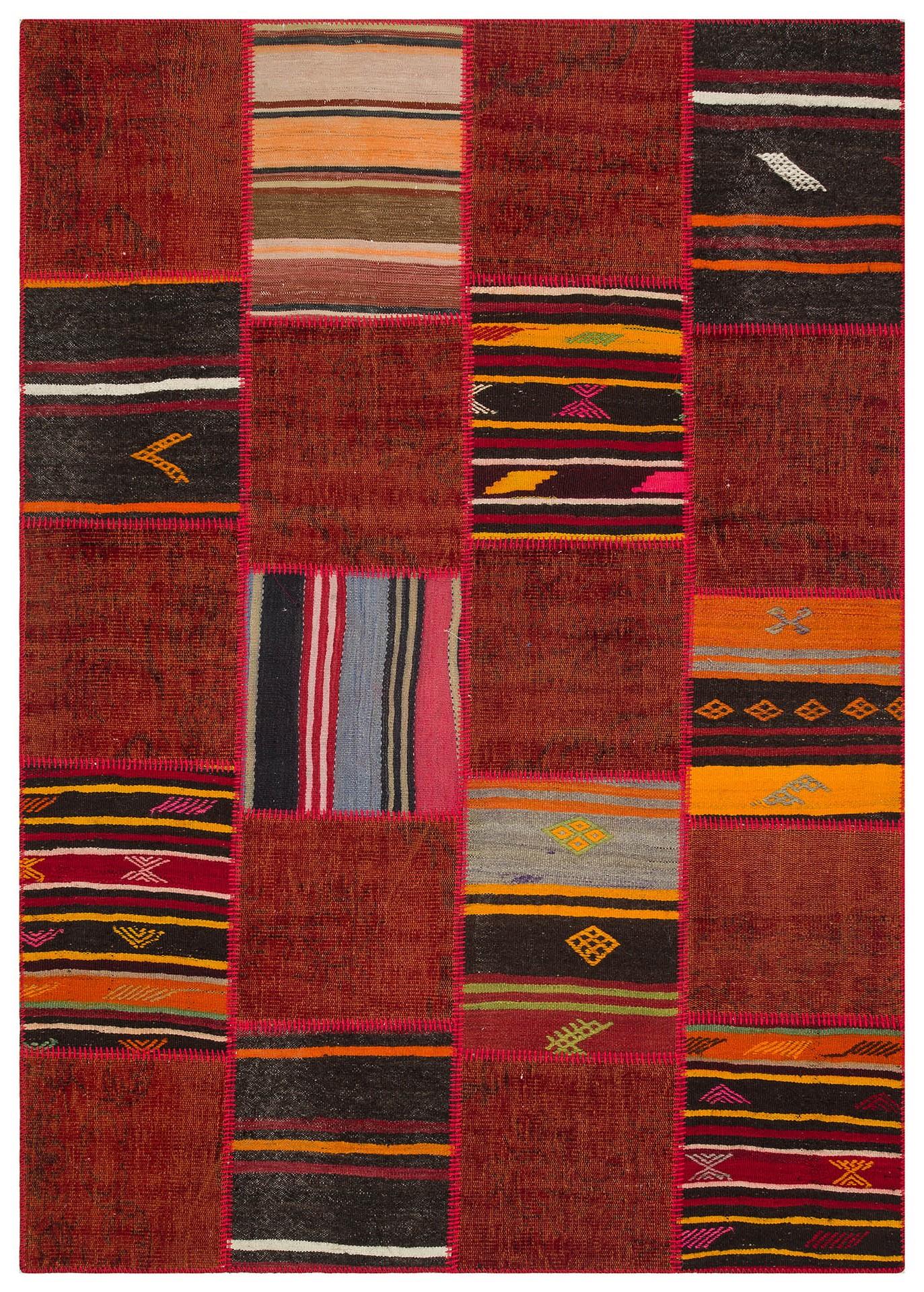 Geneleksel El Dokuma Kırmızı Rengi Halı Kilim Karışık Patchwork Halısı