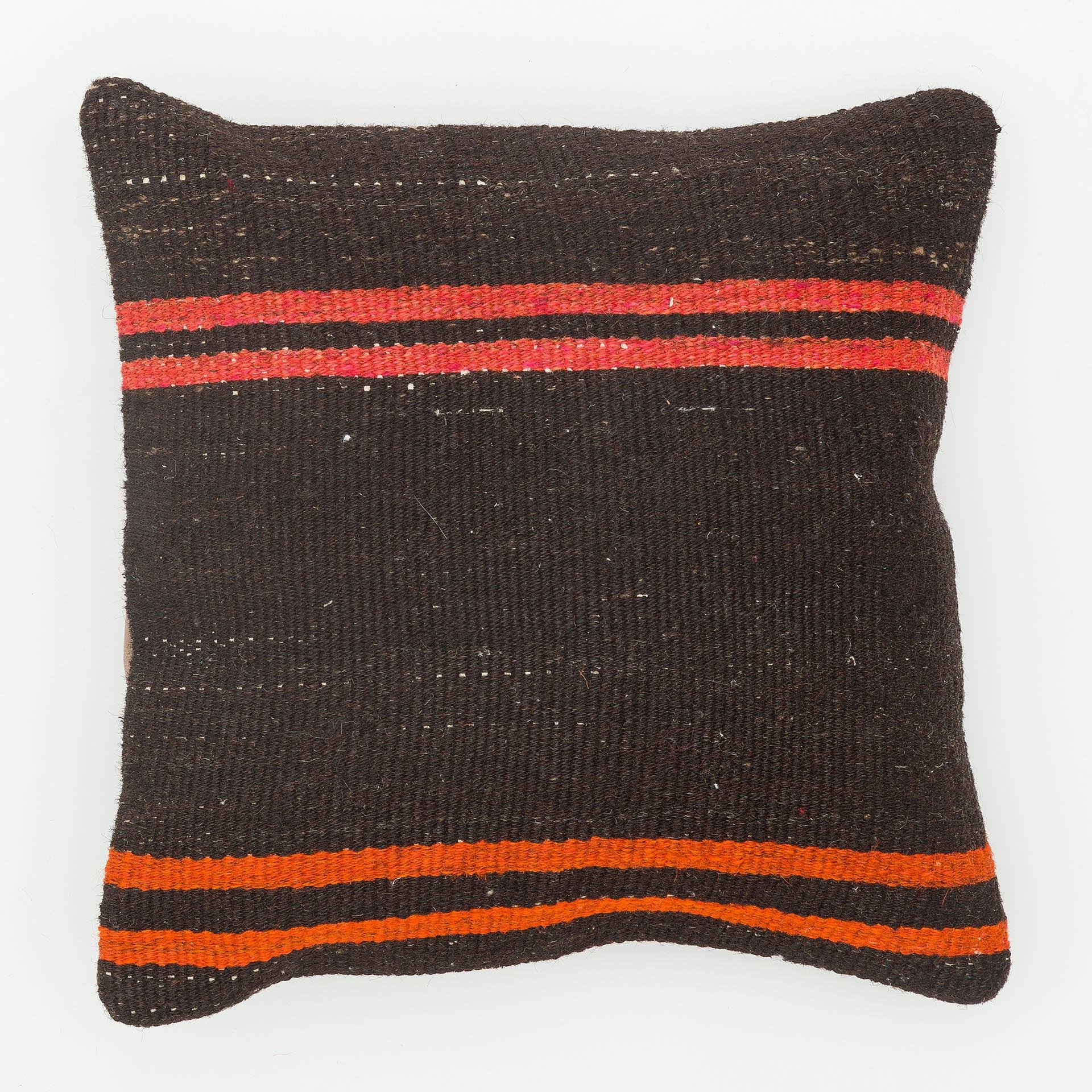 KIRMIZI ÇİZGİLİ SİYAH RENK EL DOKUMA YASTIK KILIFI