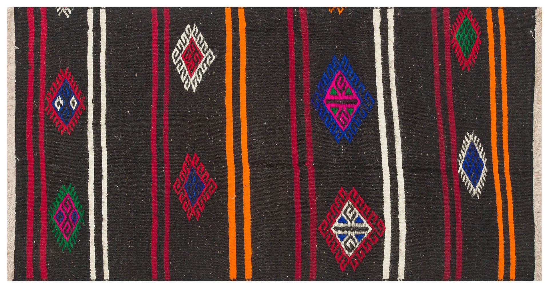 GERÇEK EL DOKUMA DESENLİ KEÇİ KILI YÜN KİLİMİ