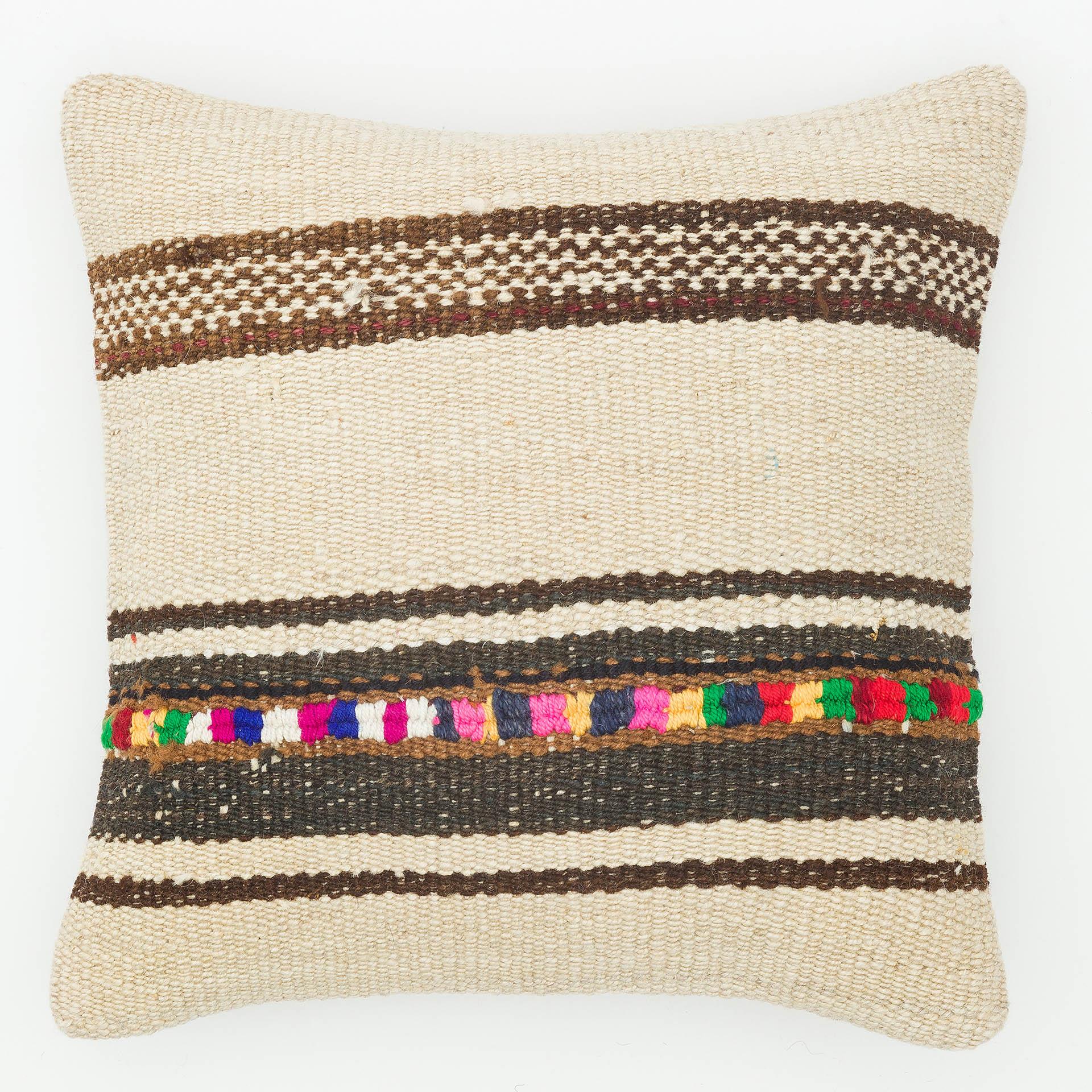 EL DÜĞÜMLÜ BEYAZ ETNİK KENDİR KİLİM YASTIK KILIFI