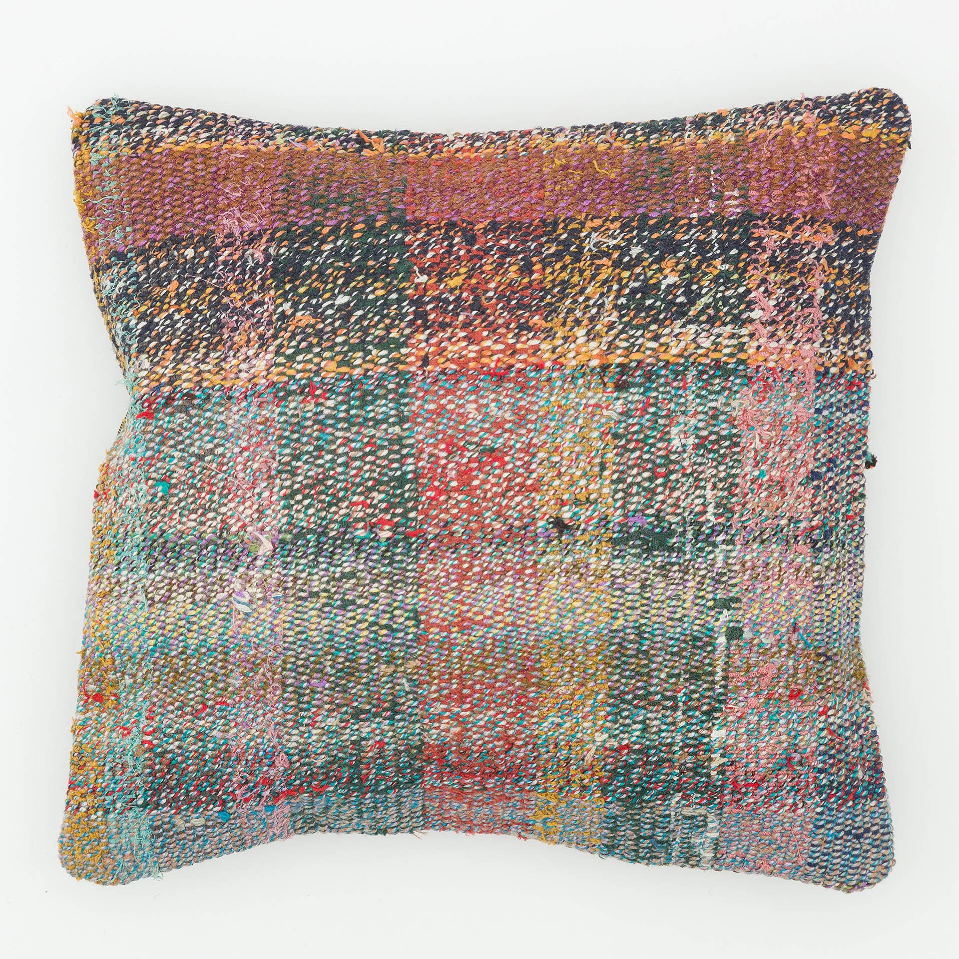 ÇOK RENKLİ EL DÜĞÜMLÜ ÇAPUT PALA KİLİM YASTIK KILIFI