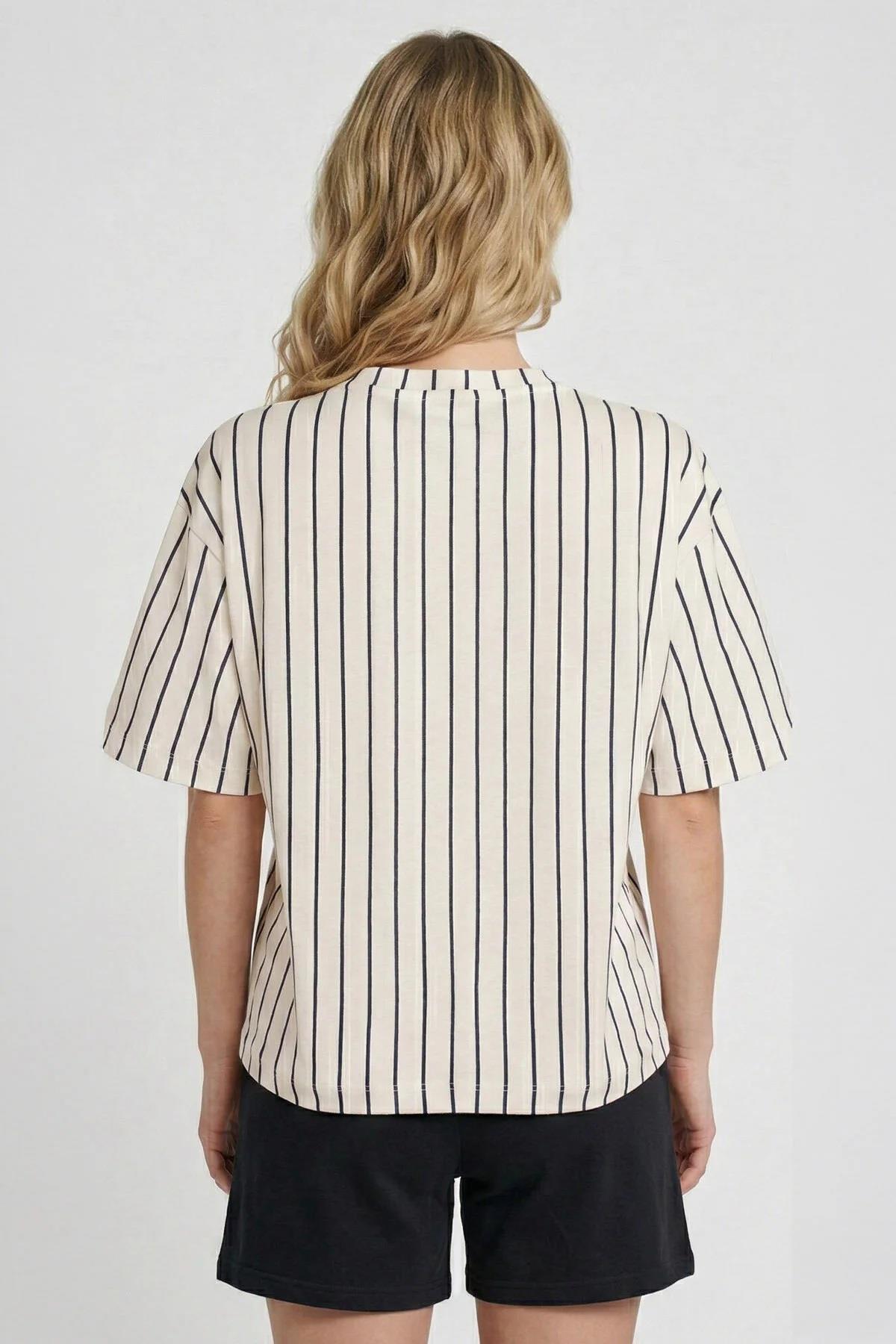 Hummel  Secuela Kadın T-Shirt 912345-9157