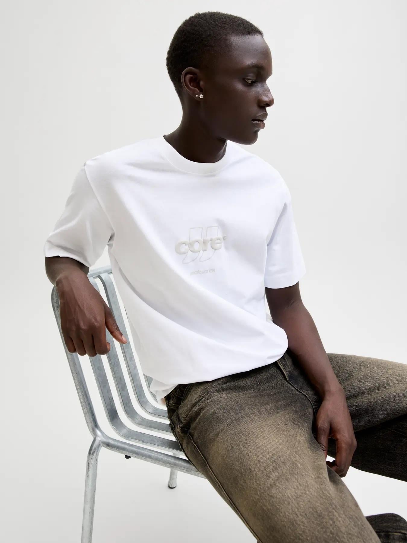Jack&Jones Core Jcoclub Front Prınt Tee Ss Crew  Neck Erkek T-Shirt 12289868