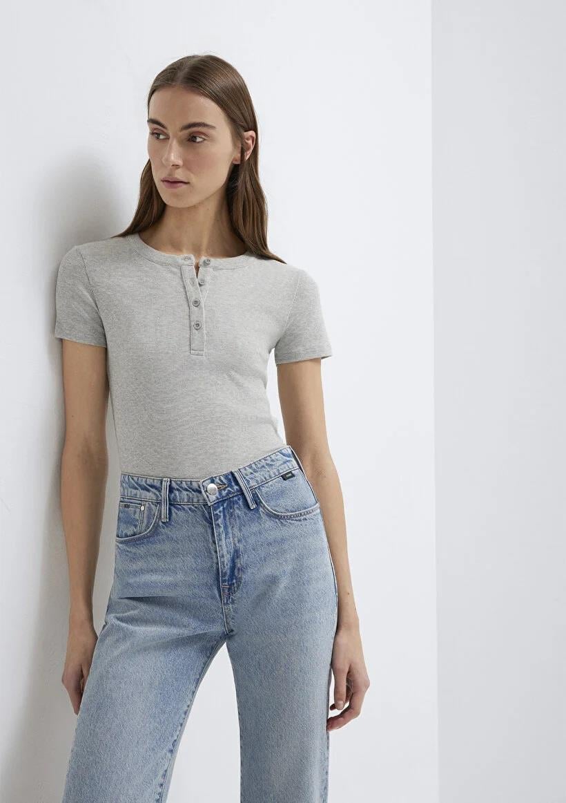 Mavi Basic Kadın T-Shirt 1613806-83096
