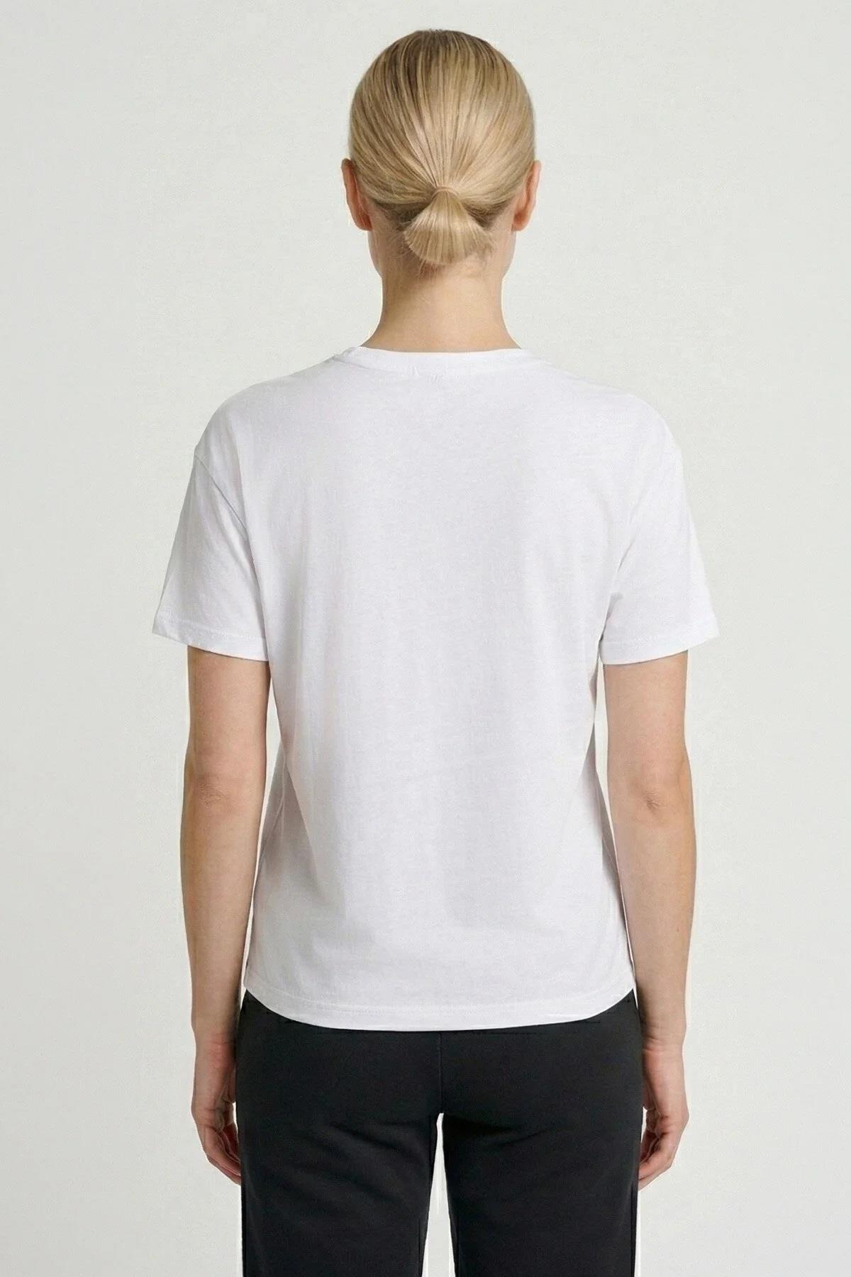 Hummel  Sajar Kadın T-Shirt 912340-9157