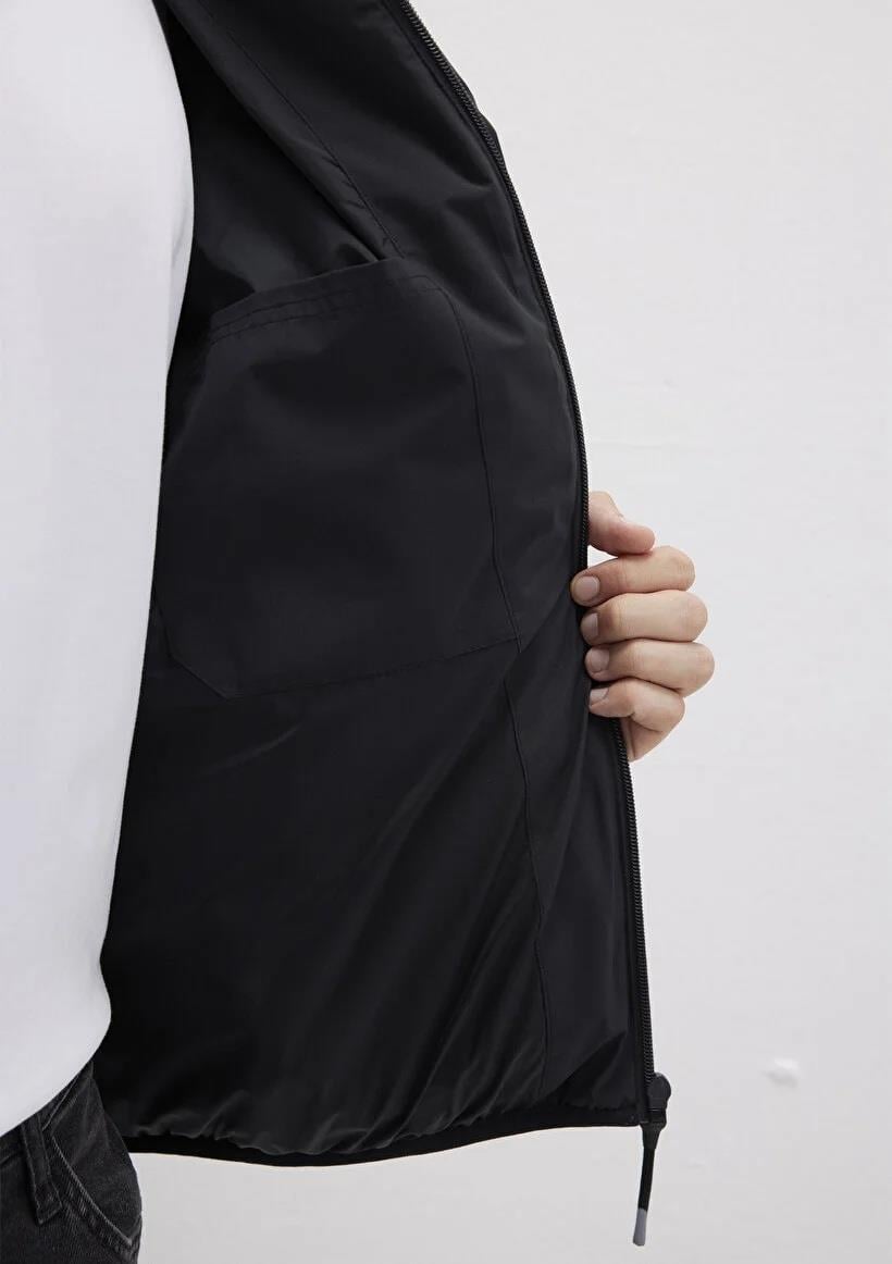 Mavi Kapüşonlu  Siyah Erkek Mont 0110360-900