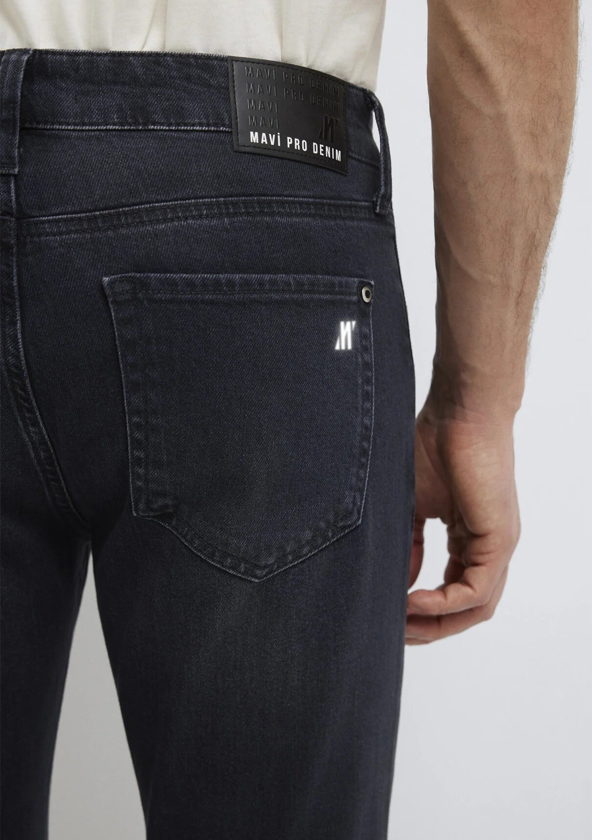 Mavi James Dark Antrachite  Pro Erkek Jean 0042491242