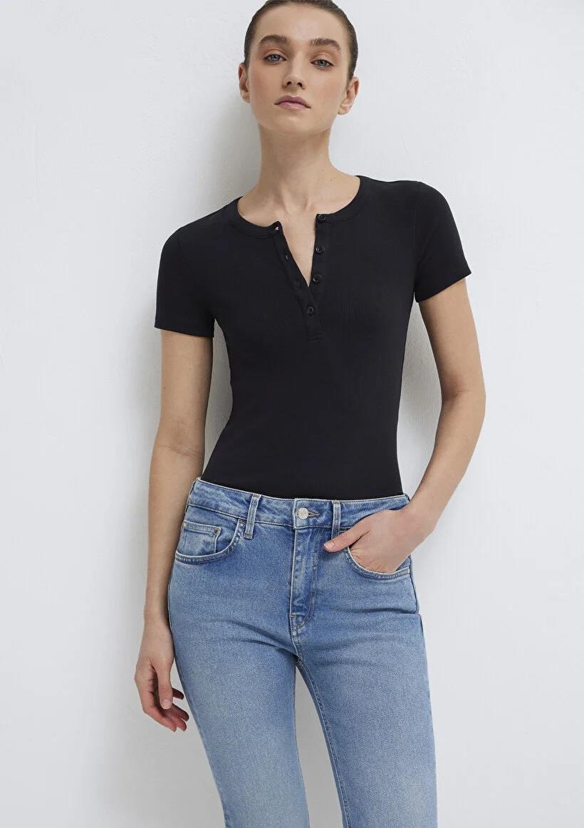 Mavi Basic Kadın T-Shirt 1613806-900