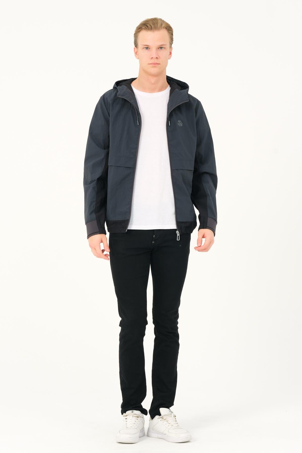 Sherpa Peaks Rüzgarlık SP2402