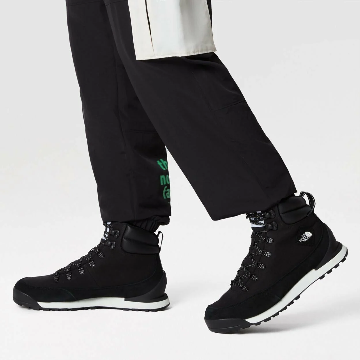 The North Face M Back-To-Berkeley Iv Textıle Wp Erkek Bot NF0A8177KY41