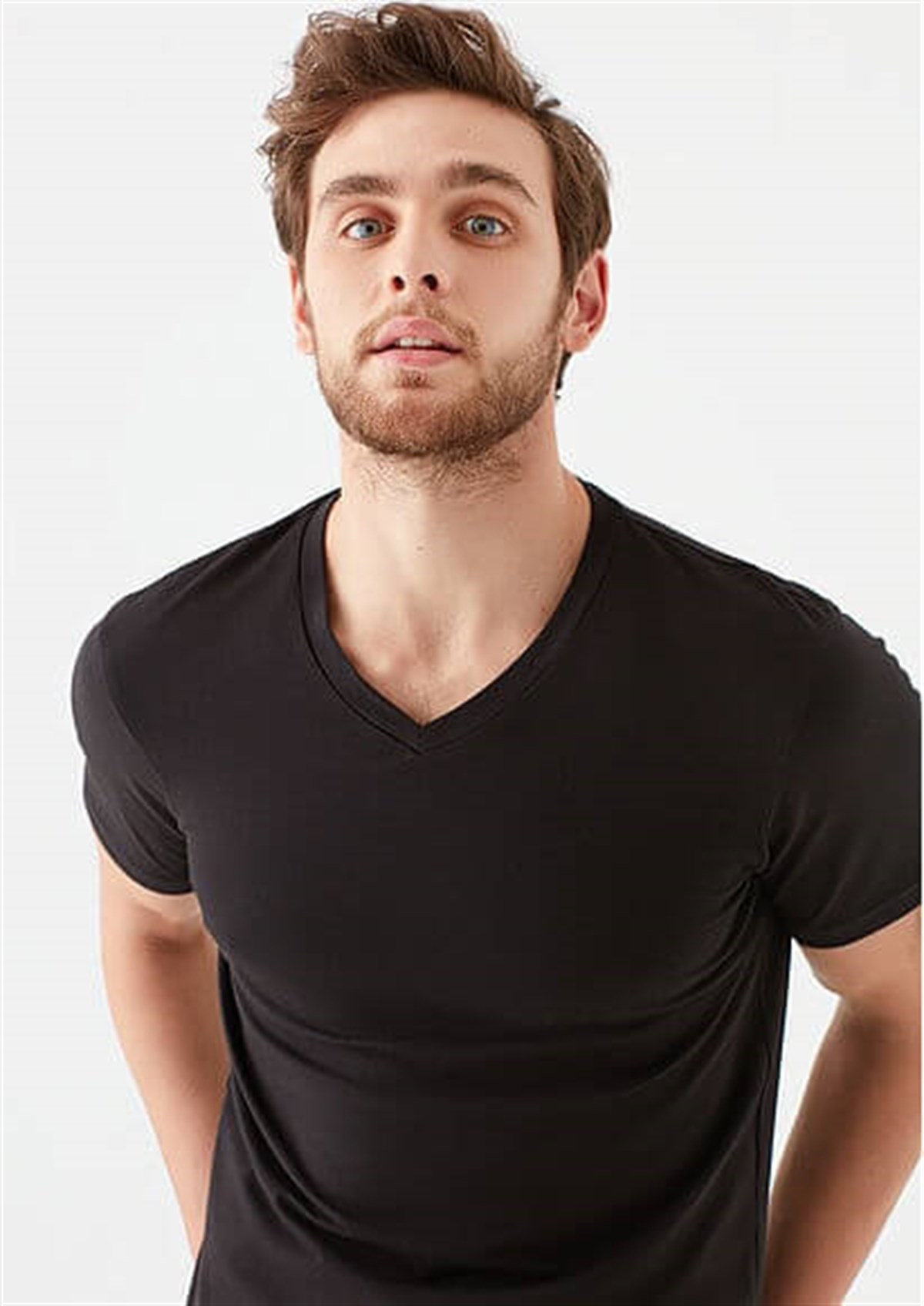 Mavi Stretch V Yaka Erkek T-shirt Siyah