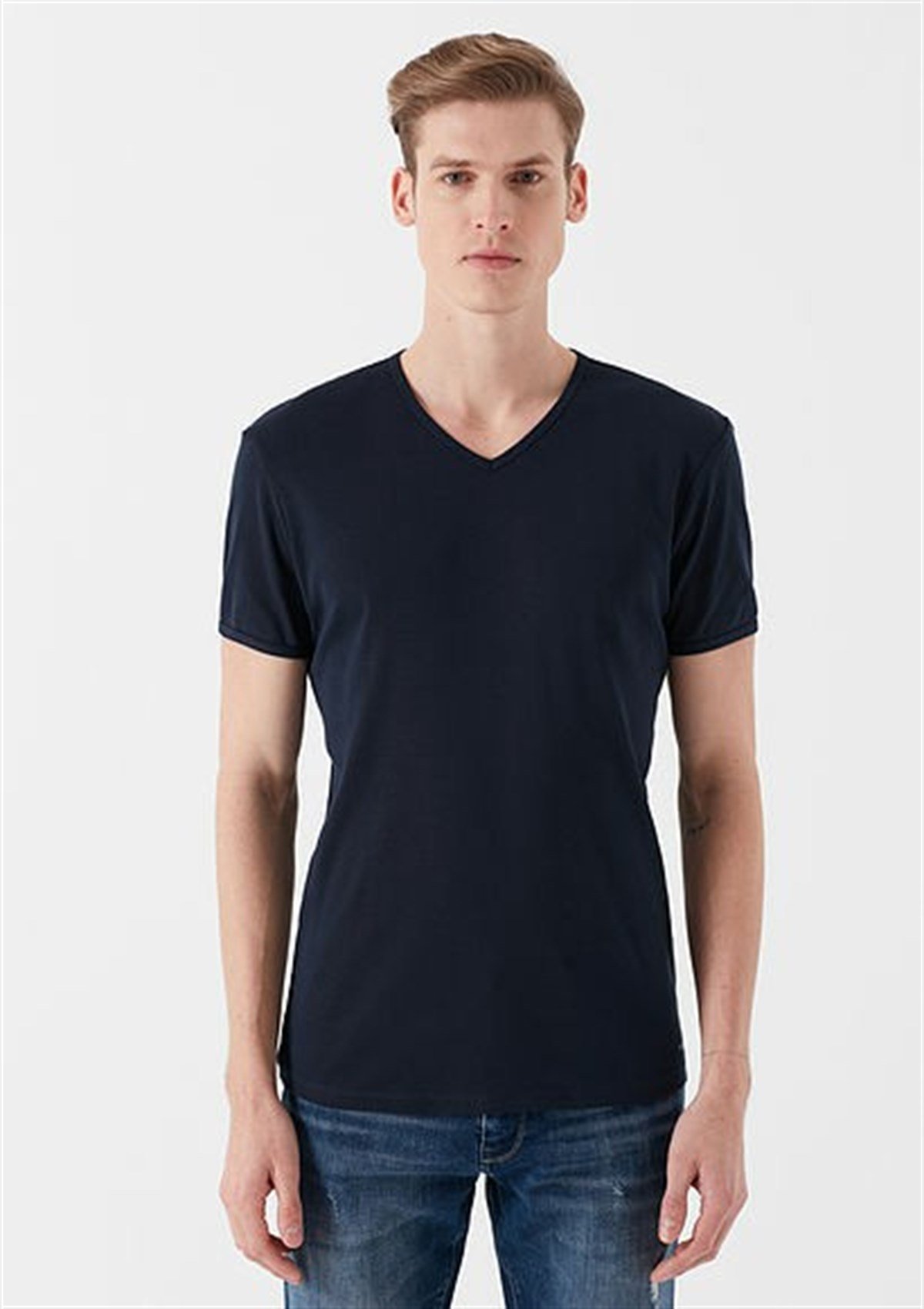 Mavi V Yaka Tişört Koyu Lacivert