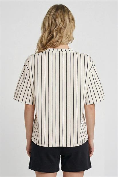 Hummel  Secuela Kadın T-Shirt 912345-9157