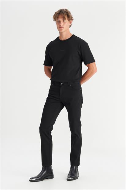 Wrangler Texas Slim Erkek Pantolon W12S004001