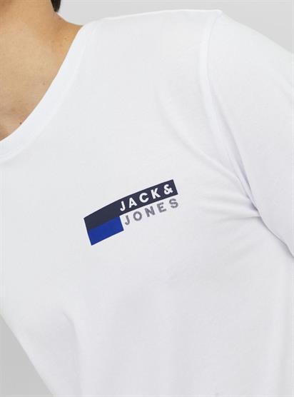 Jack&Jones Essentıals Jjecorp Logo Tee Play Ss O-Neck Noos Erkek T-Shirt 12233999