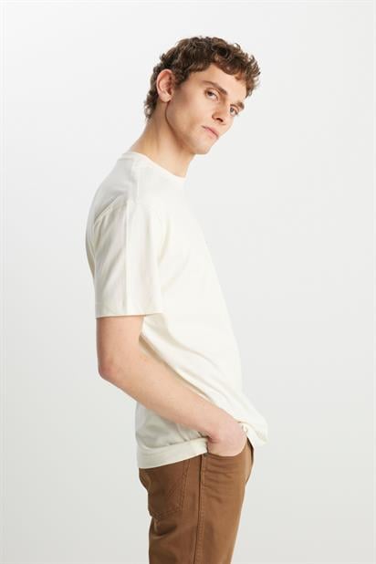 Wrangler Relaxed Fit Small Logo Erkek T-shirt