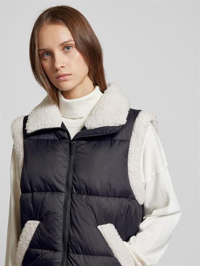 Only Tüylü Kadın Yelek 15322077