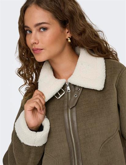 Only Onlkıngston Cord Bond Kadın Mont 15348995